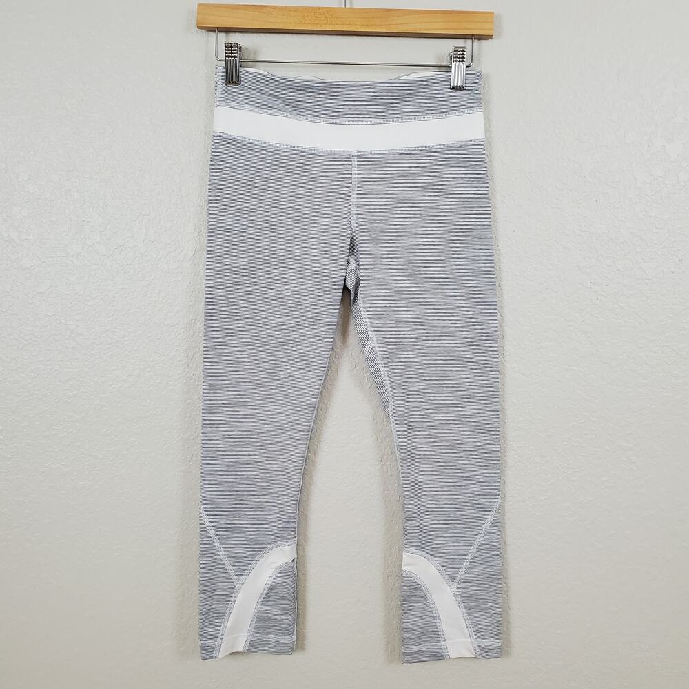 Lululemon Run Inspire Crop II Size 4 Wee Are From Space White Combo Fossil